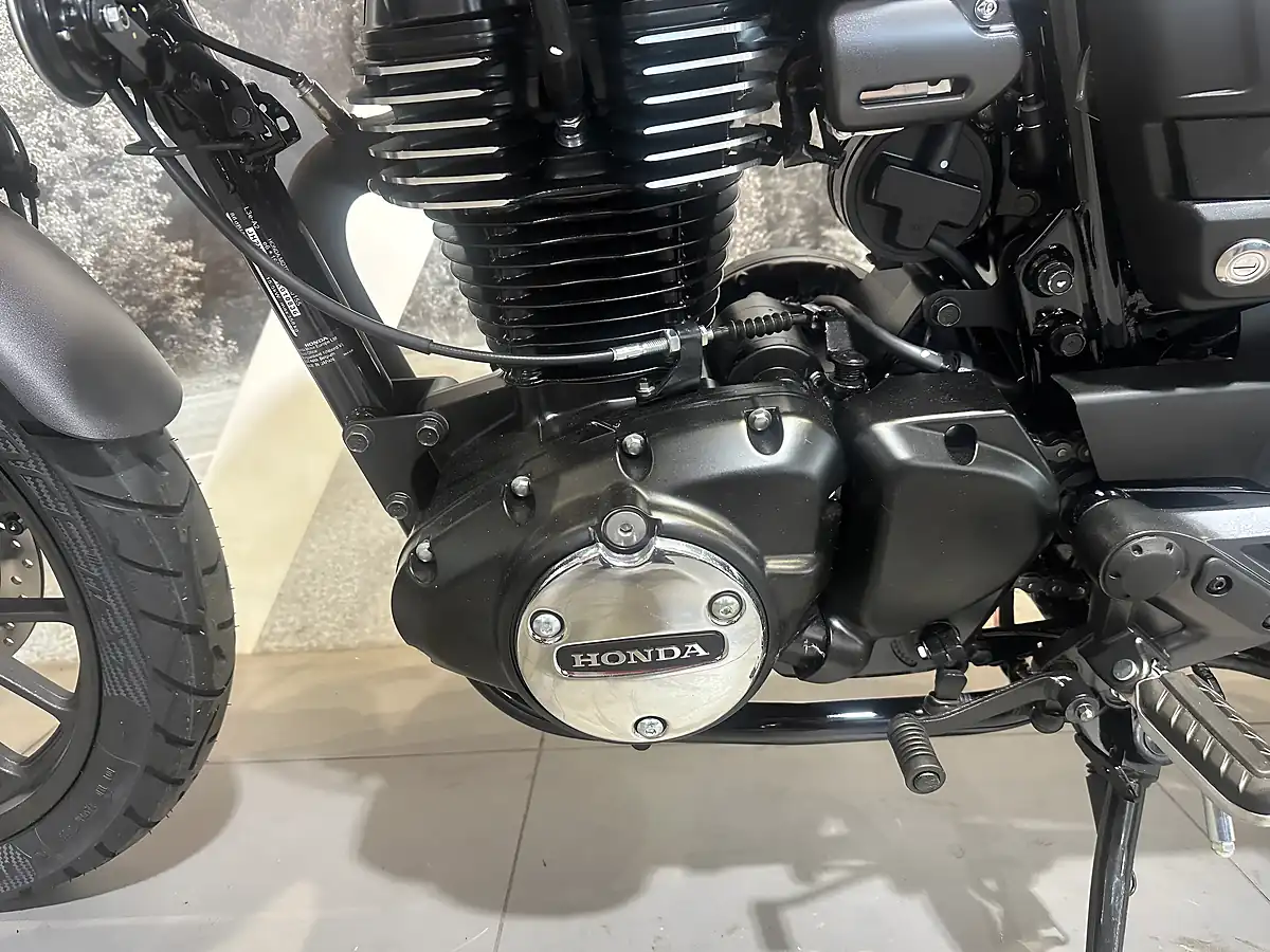 Used Honda GB350S Black, Grey and Blue - Interior and Exterior details 18