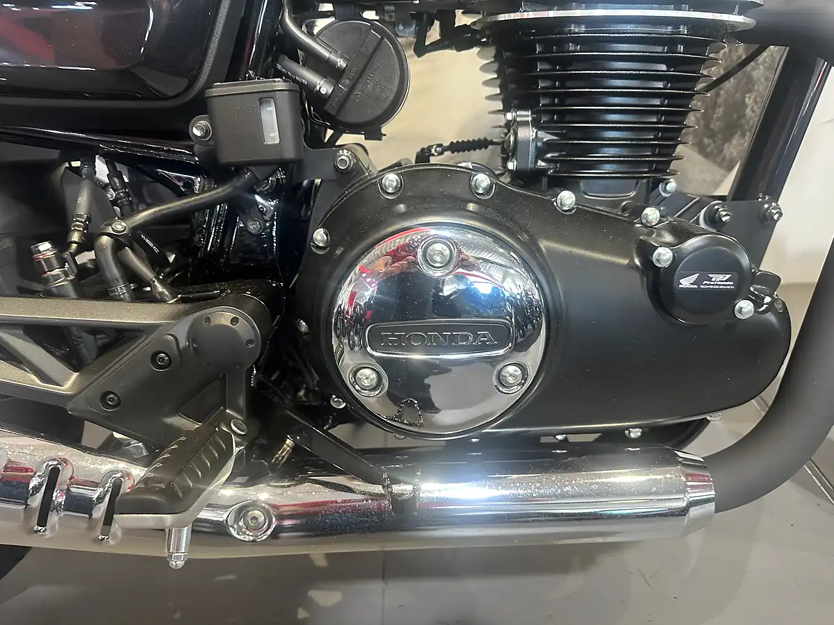 Used Honda GB350S Black, Grey and Blue - Interior and Exterior details 7