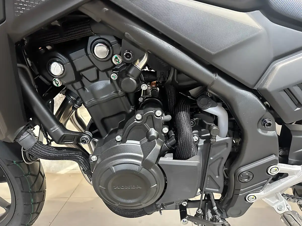 Used Honda NX500 Black - Interior and Exterior details 16