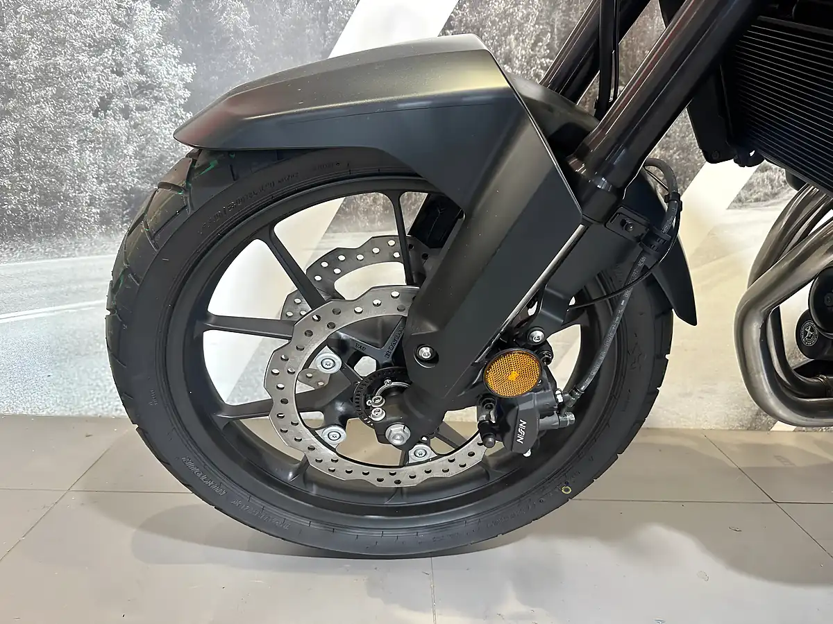 Used Honda NX500 Red - Interior and Exterior details 17