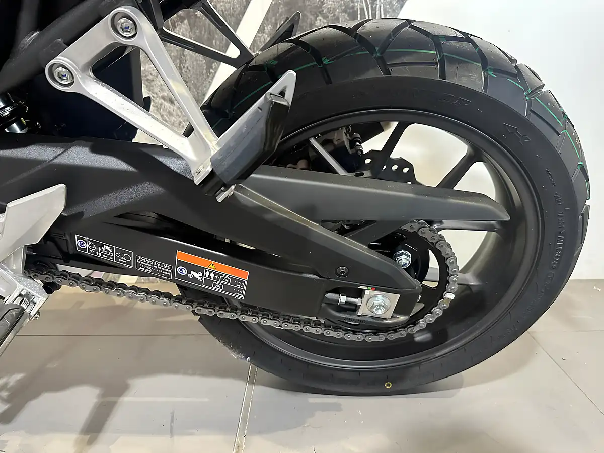 Used Honda NX500 Red - Interior and Exterior details 19