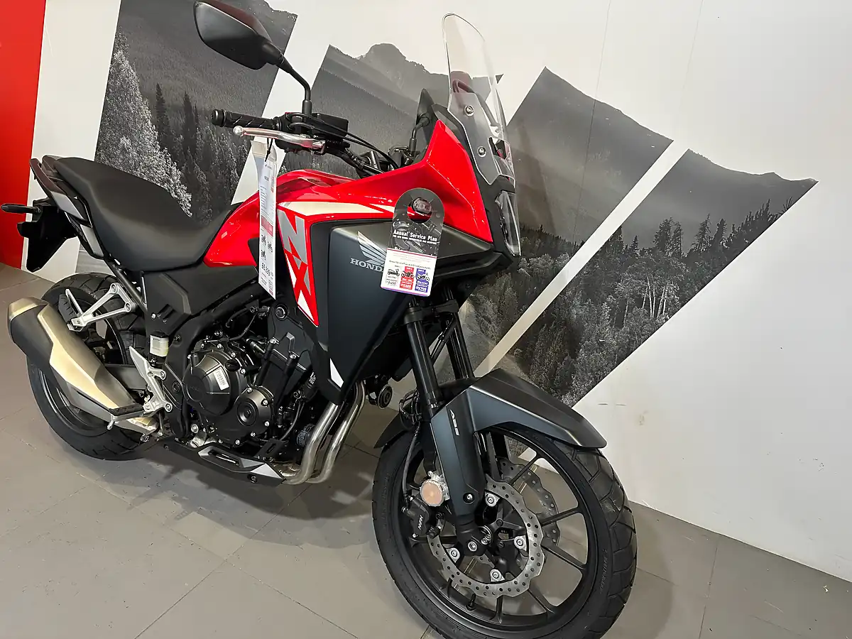 Used Honda NX500 Red - Interior and Exterior details 20