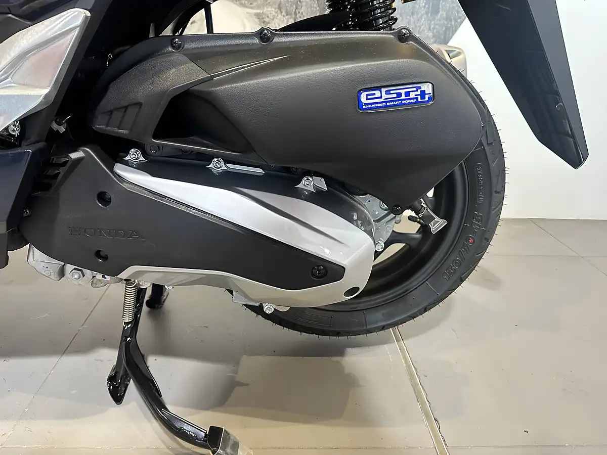 Used Honda Pcx 125 Blue - Interior and Exterior details 9