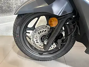 Used Honda Pcx 125 Grey - Interior and Exterior details 11