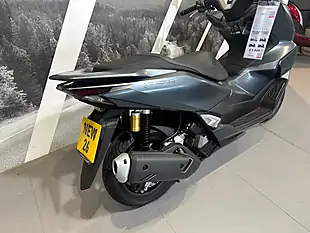 Used Honda Pcx 125 Grey - Interior and Exterior details 3