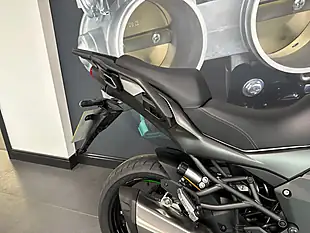 Used Kawasaki Versys 1100 Adventure Black - Interior and Exterior details 4