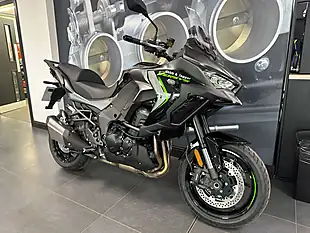 Used Kawasaki Versys 1100 Adventure Black - Interior and Exterior details 8