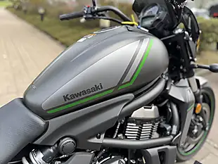 Used Kawasaki Vulcan 650 Matt - Interior and Exterior details 12