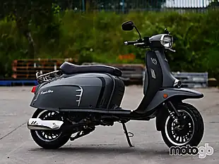 Used Kawasaki Z400 - Interior and Exterior details 19