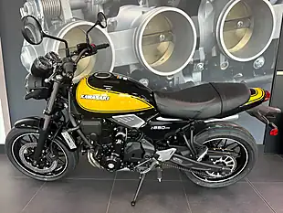 Used Kawasaki Z650 RS Yellow - Interior and Exterior details 7