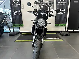 Used Kawasaki Z900 RS Naked Black - Interior and Exterior details 10