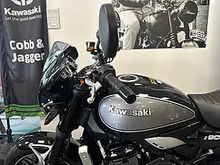 Used Kawasaki Z900 RS Naked Black - Interior and Exterior details 14