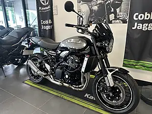 Used Kawasaki Z900 RS Naked Black - Interior and Exterior details 8