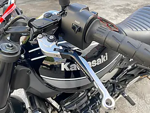 Used Kawasaki Z900RS Black Metallic - Interior and Exterior details 13