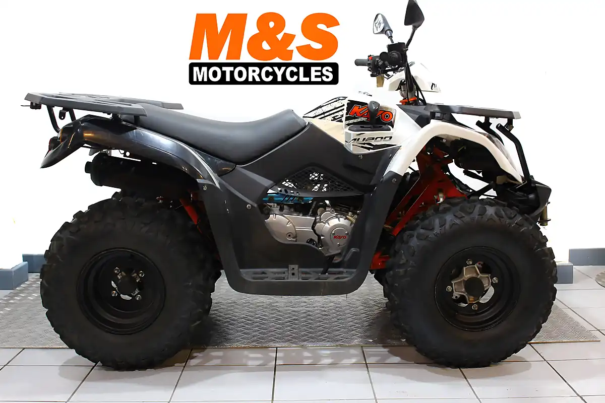 Used Kayo AU200 Atv White - Front View