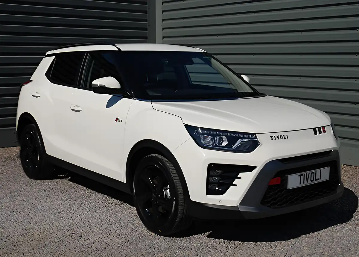 Used KGM Tivoli K40 White - Interior and Exterior details 9