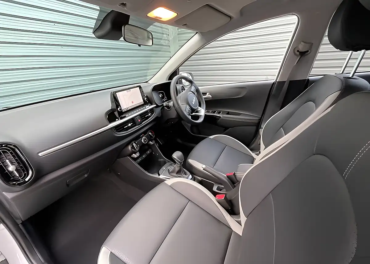 Used Kia Picanto GT-Line White - Interior and Exterior details 12