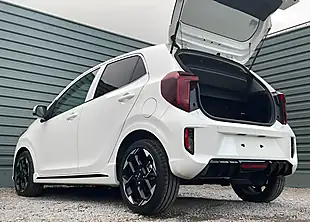 Used Kia Picanto GT-Line White - Interior and Exterior details 18