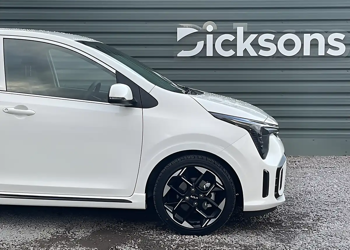Used Kia Picanto GT-Line White - Interior and Exterior details 4