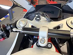 Used Kove 450RR Raven Black Metallic - Interior and Exterior details 16