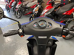 Used Kymco Agility - Interior and Exterior details 12