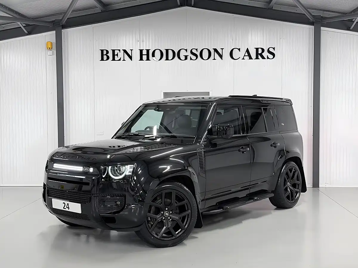 Used Land Rover Defender 110 Xs Edition Santorini Black - Front View