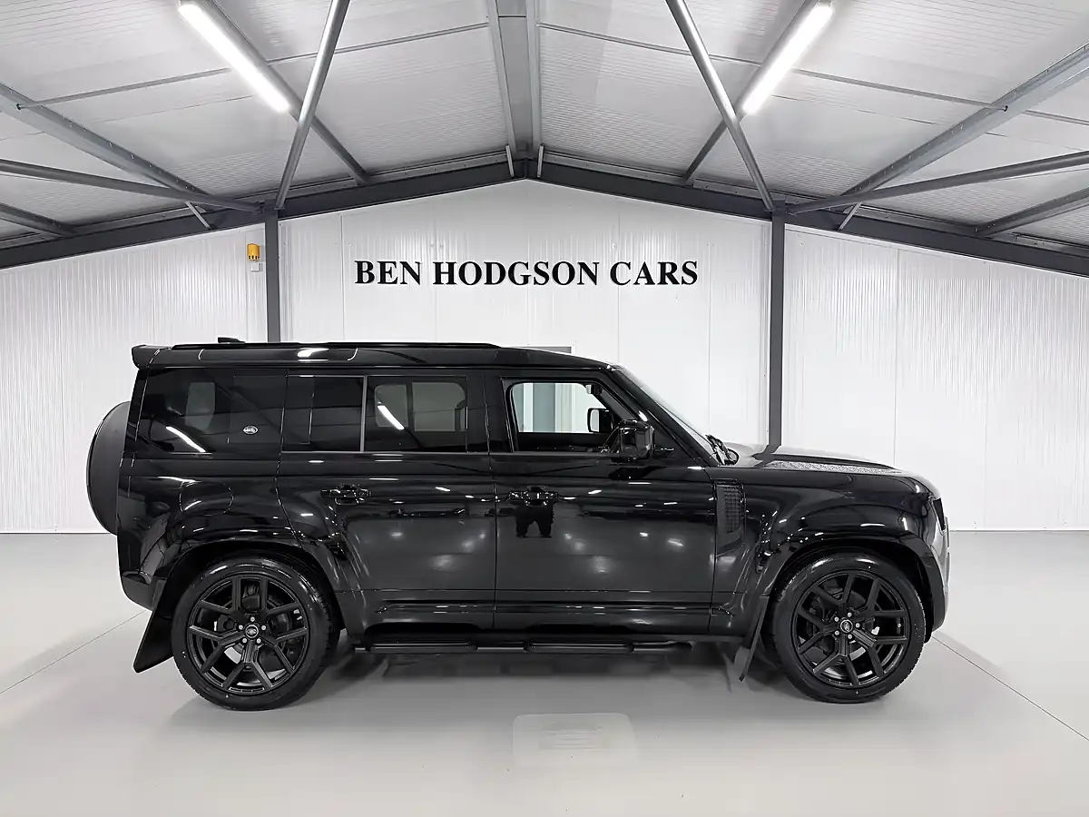Used Land Rover Defender 110 Xs Edition Santorini Black - Interior and Exterior details 5