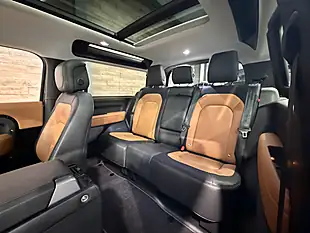 Used Land Rover Defender X-Dynamic Hse Black - Interior and Exterior details 13