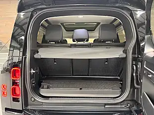 Used Land Rover Defender X-Dynamic Hse Black - Interior and Exterior details 15