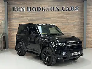 Used Land Rover Defender X-Dynamic Hse Black - Interior and Exterior details 4