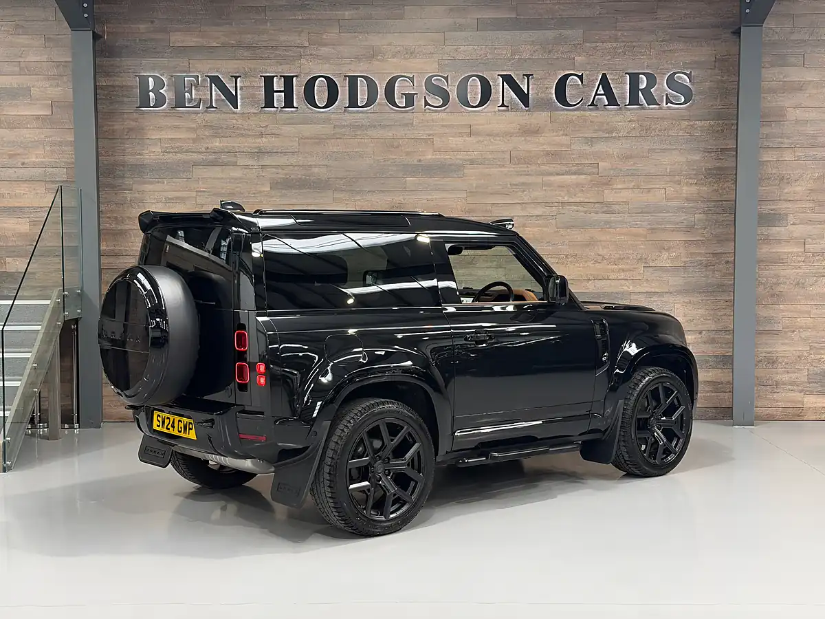 Used Land Rover Defender X-Dynamic Hse Black - Interior and Exterior details 5
