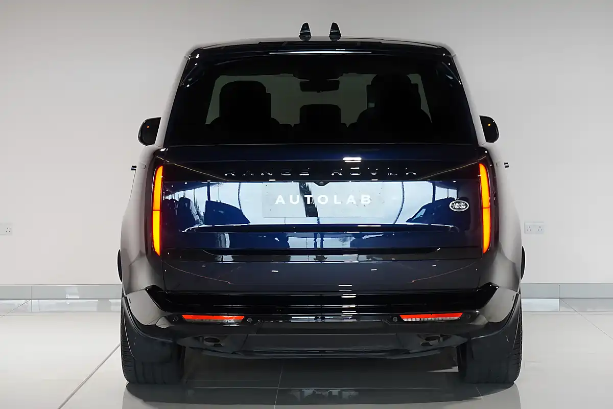 Used Land Rover Range Rover Hse Portofino Blue - Interior and Exterior details 6