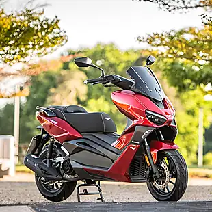 Used Lexmoto Aura Red - Interior and Exterior details 10