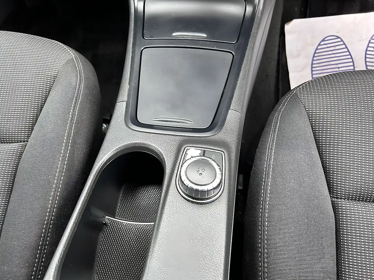 Used Mercedes B Class Black - Interior and Exterior details 11
