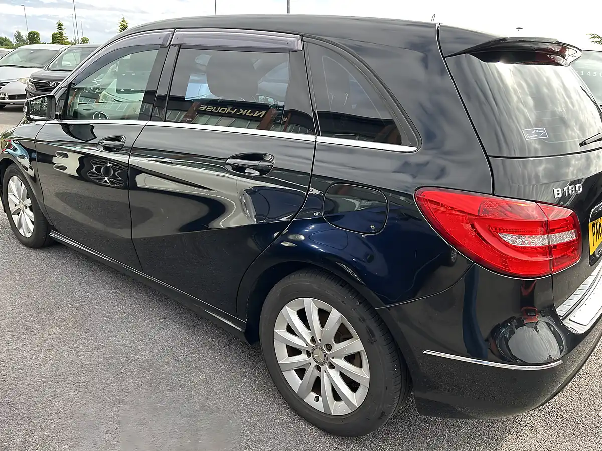 Used Mercedes B Class Black - Interior and Exterior details 3