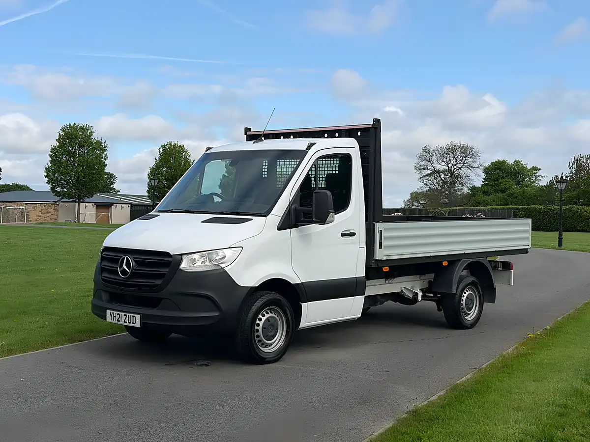 Used Mercedes-Benz Sprinter Progressive Chassis Cab White - Front View