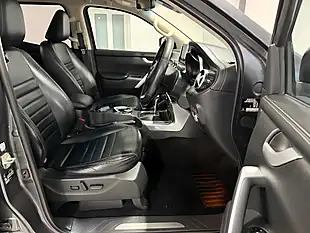 Used Mercedes-Benz X-Class Power Double Cab Grey Metallic - Interior and Exterior details 10