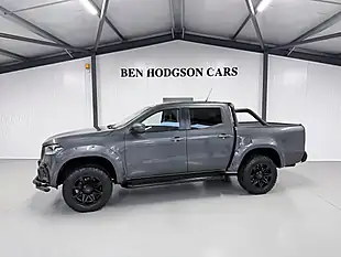Used Mercedes-Benz X-Class Power Double Cab Grey Metallic - Interior and Exterior details 3