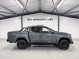 Used Mercedes-Benz X-Class Power Double Cab Grey Metallic - Interior and Exterior details 5