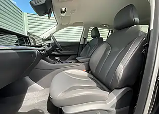 Used MG Hs Trophy Black - Interior and Exterior details 16