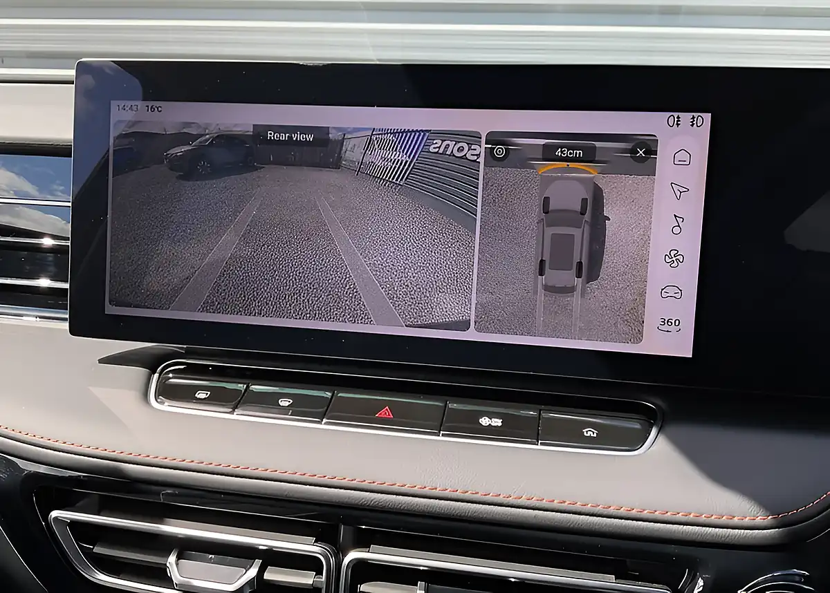 Used MG Hs Trophy Black - Interior and Exterior details 20