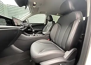 Used MG Hs Trophy White - Interior and Exterior details 14