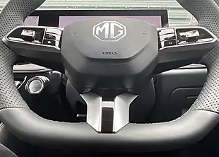 Used MG Hs Trophy White - Interior and Exterior details 19