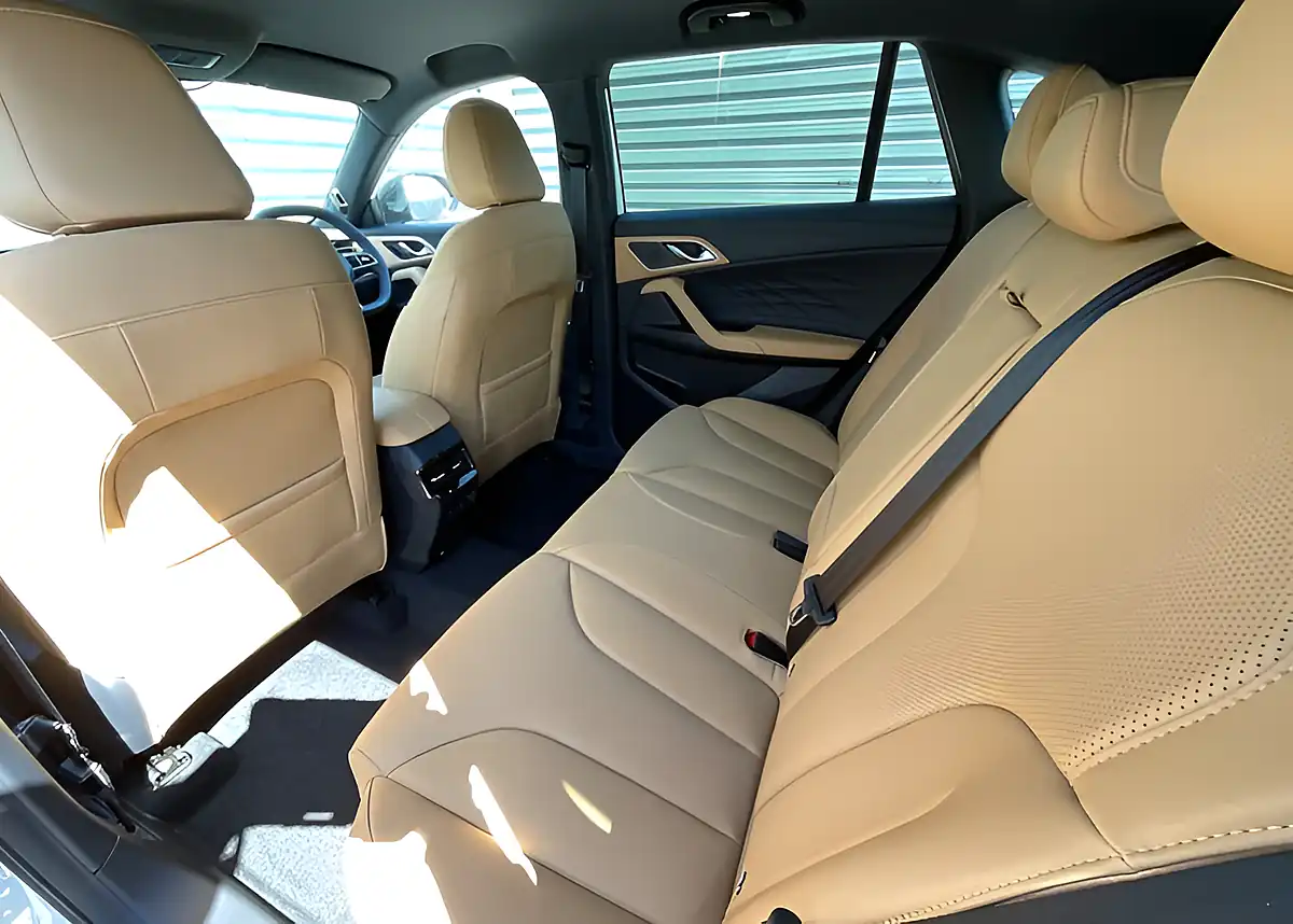 Used MG Hs Trophy White - Interior and Exterior details 15