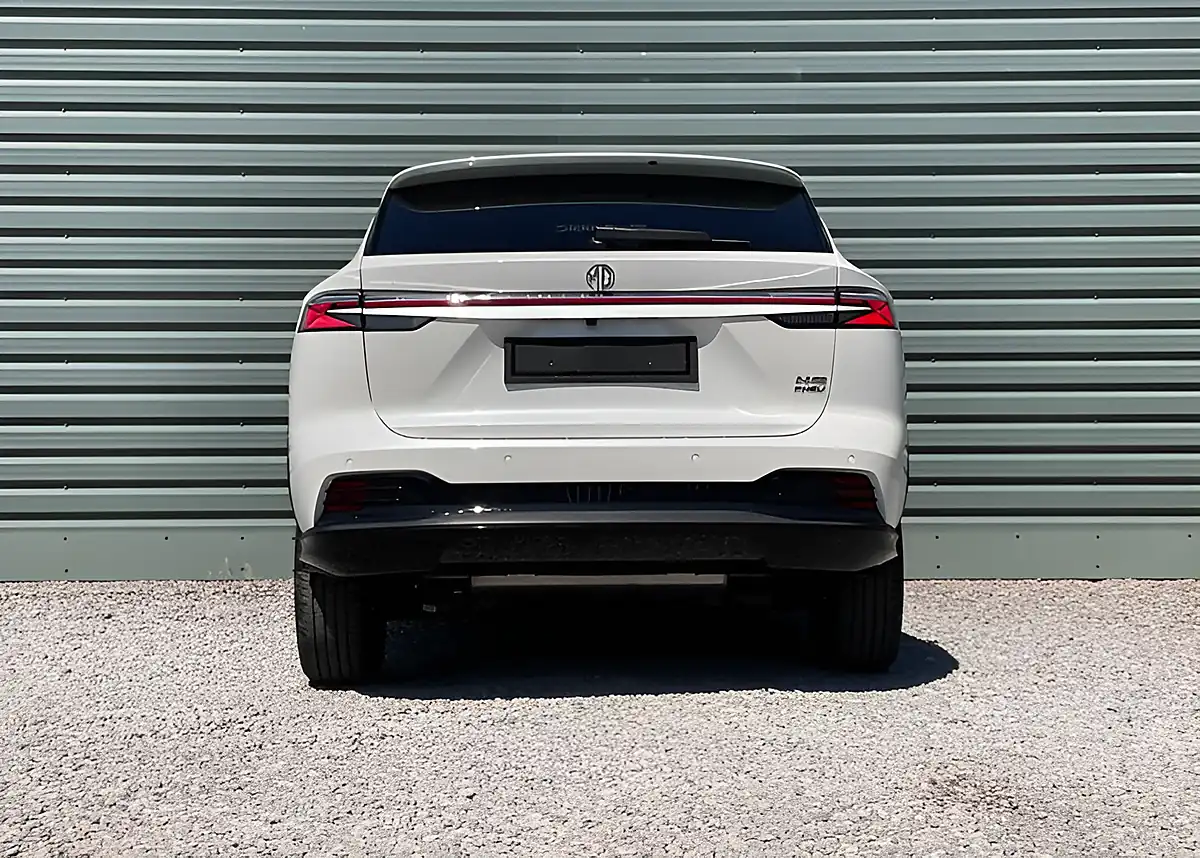 Used MG Hs Trophy White - Interior and Exterior details 9