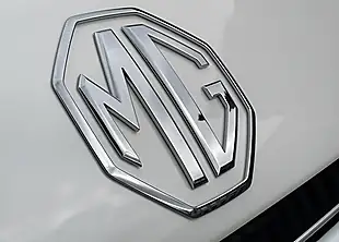 Used MG Hs Trophy White - Interior and Exterior details 4