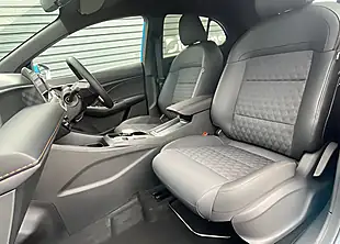 Used MG MG3 Trophy Blue - Interior and Exterior details 16