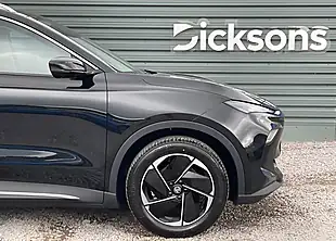 Used MG MGS5 EV Trophy Black - Interior and Exterior details 3