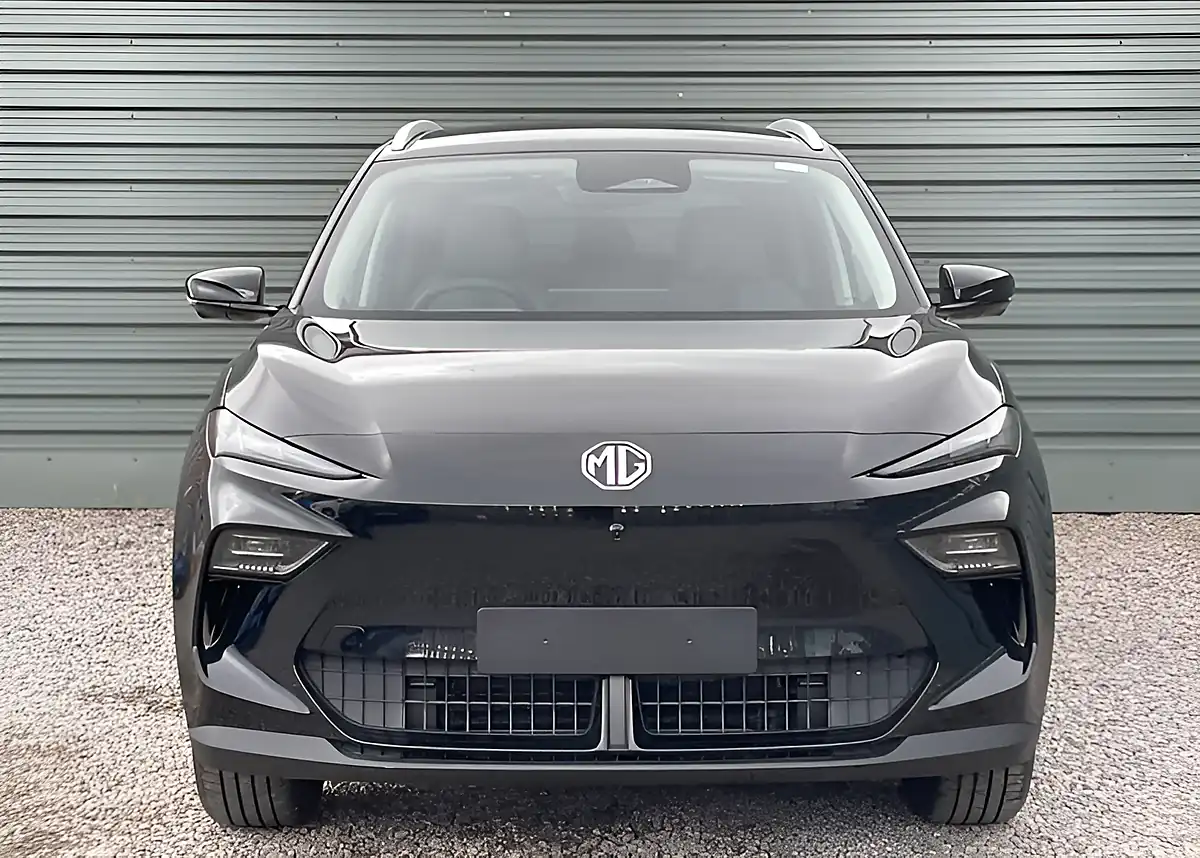 Used MG MGS5 EV Trophy Black - Interior and Exterior details 6
