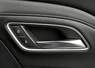 Used MG ZS Trophy Black - Interior and Exterior details 17